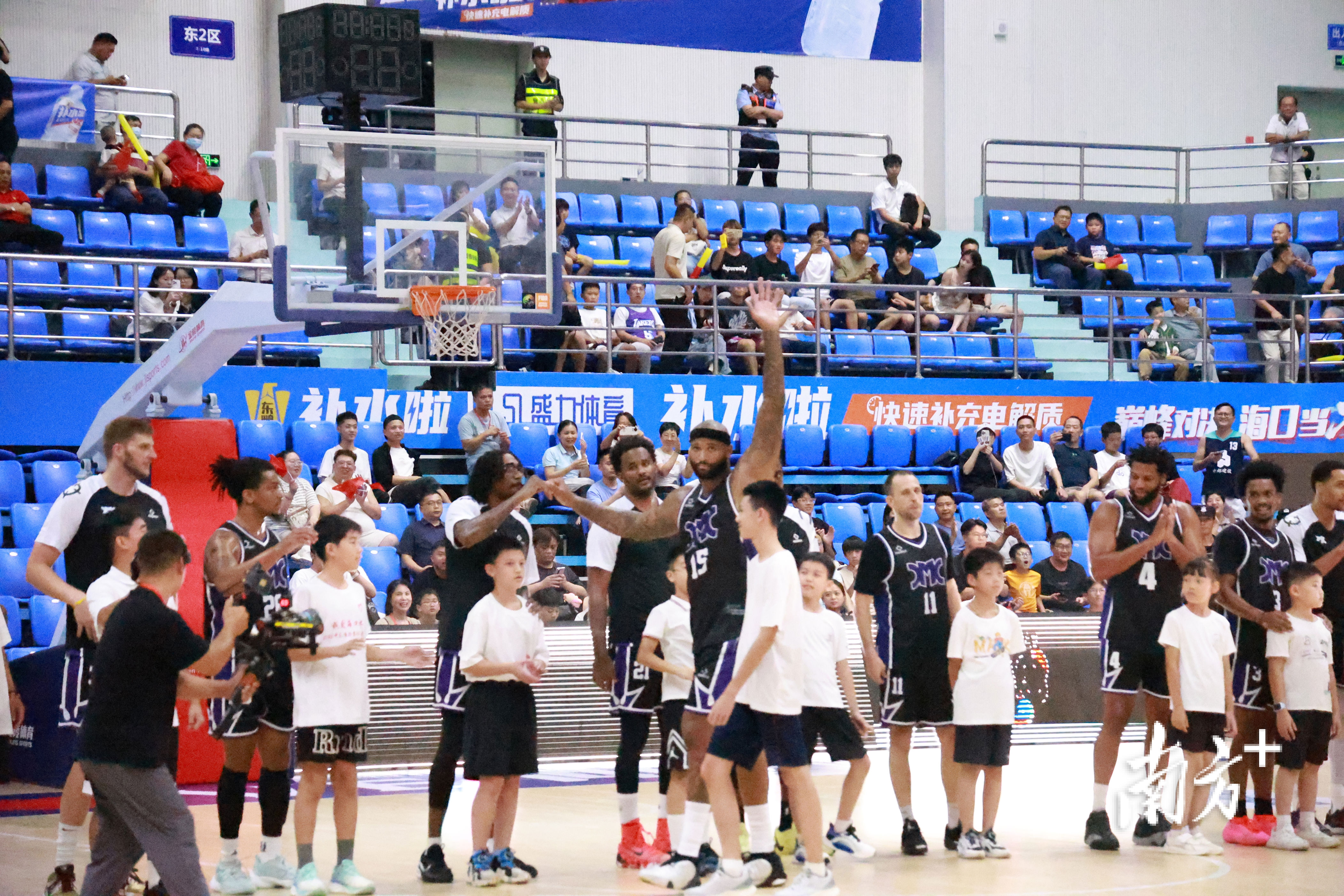 赛节奏, 黄倩, 凭借丰富的 赛节奏, 黄倩, 凭借丰富的